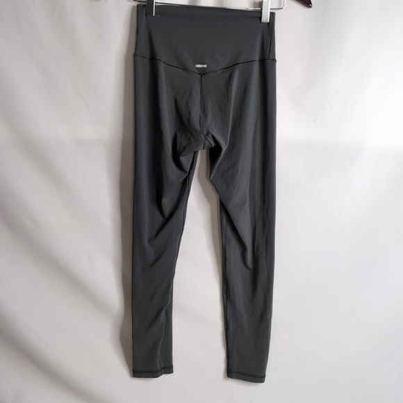 Aerie Chill Play Move Sage Green leggings , Size M - Picture 2 of 8